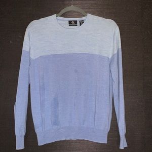Calvin Klein two-tone blue sweater. Size XXL.
